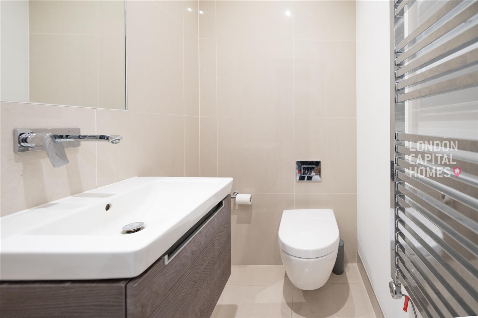 Duchess Crescent, Stanmore
